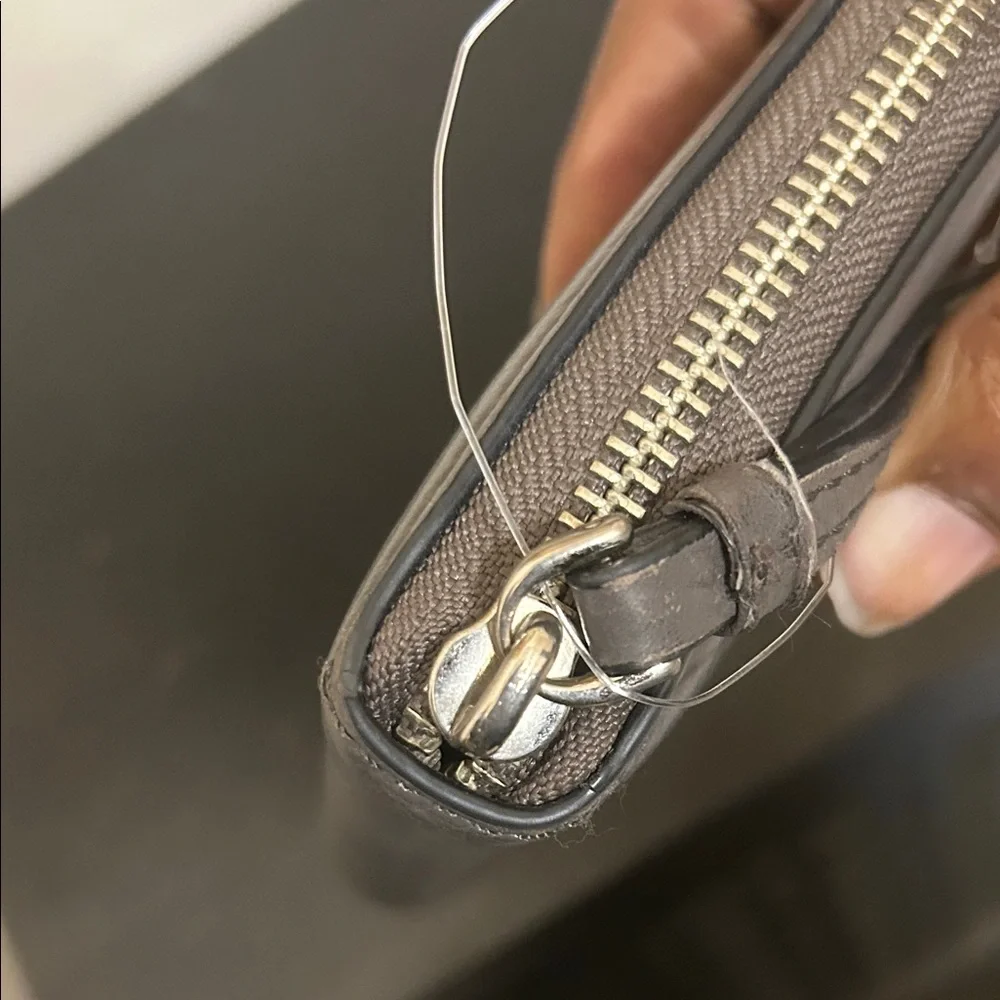 Marc Jacobs Charcoal Leather Wristlet Wallet